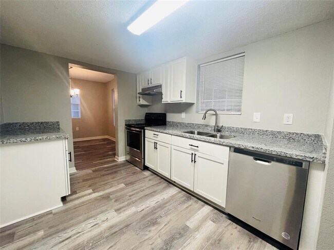 Foto del edificio - 1001 Co Rd 2650