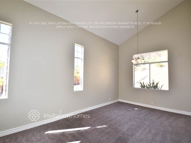 Building Photo - 41315 Rue Jadot