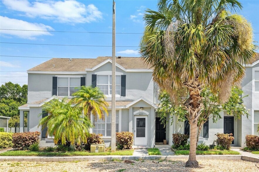 Foto principal - 6025 Osprey Lake Cir