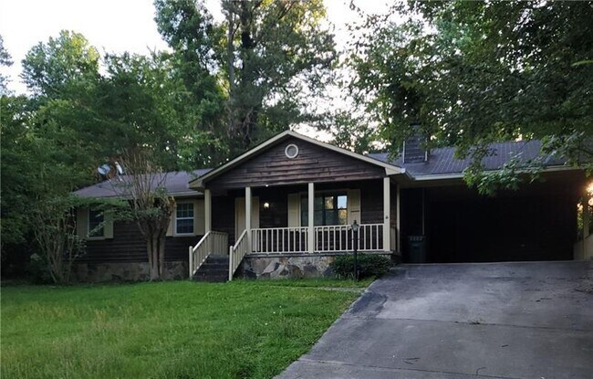 Building Photo - 1774 Hollyhawk Way