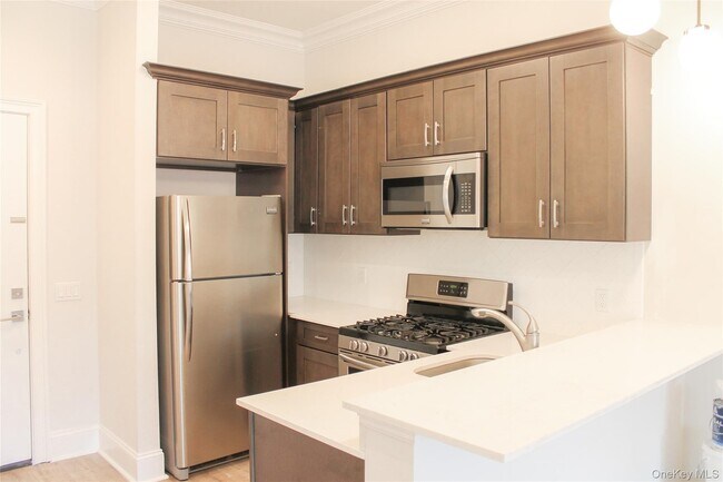 Foto del edificio - 226 New York Ave