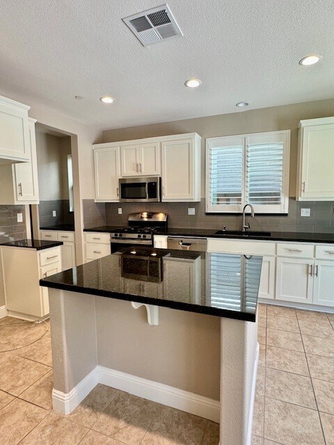 Building Photo - 2764 Rio Seco Dr