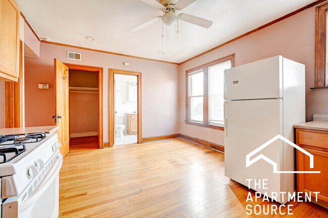 Foto del edificio - 2618 N Kildare Ave