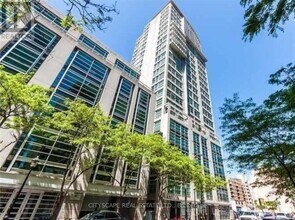 Building Photo - 50 Lombard St