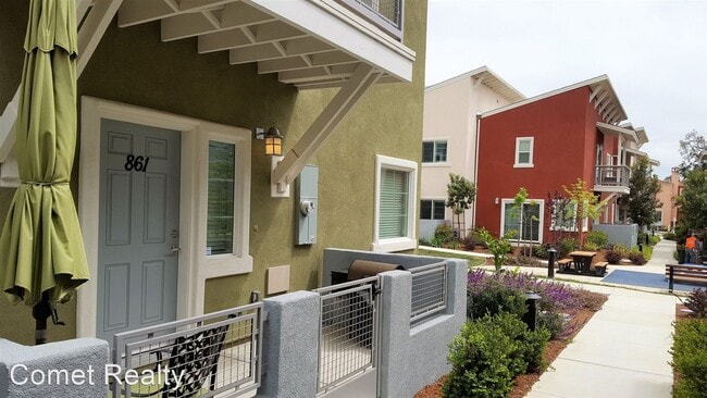 Building Photo - 3 br, 2.5 bath House - 861 Humbert Ave