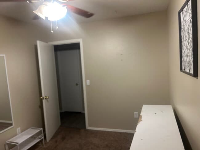 Building Photo - 12029 W Apache St