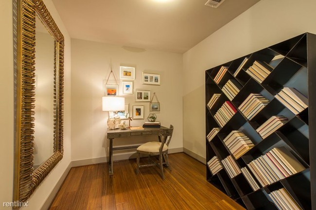 Building Photo - 1 br, 1 bath  - 5105 S Mason Rd