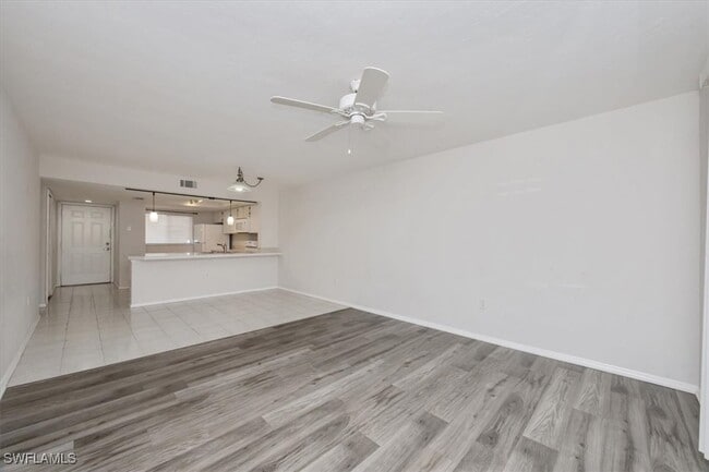 Building Photo - 2350 Naples Trace Cir