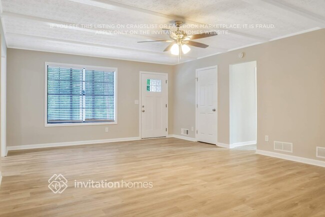 Building Photo - 4952 Needle Knob Ct