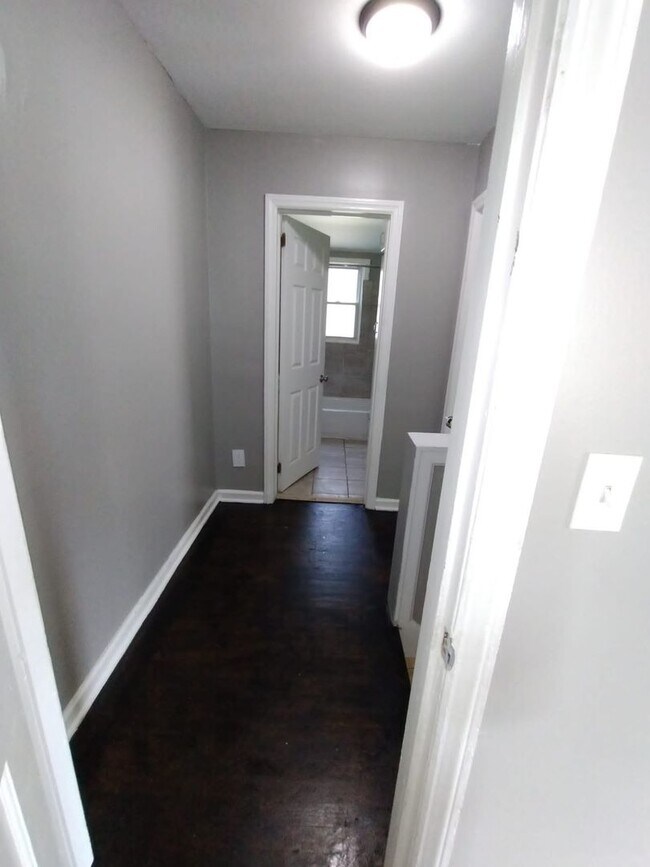 Foto del edificio - 51-53-53 N Waverly St