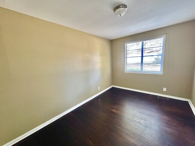 Foto del edificio - 1136 Broad St