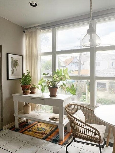 Foto del edificio - 2838 N Western Ave