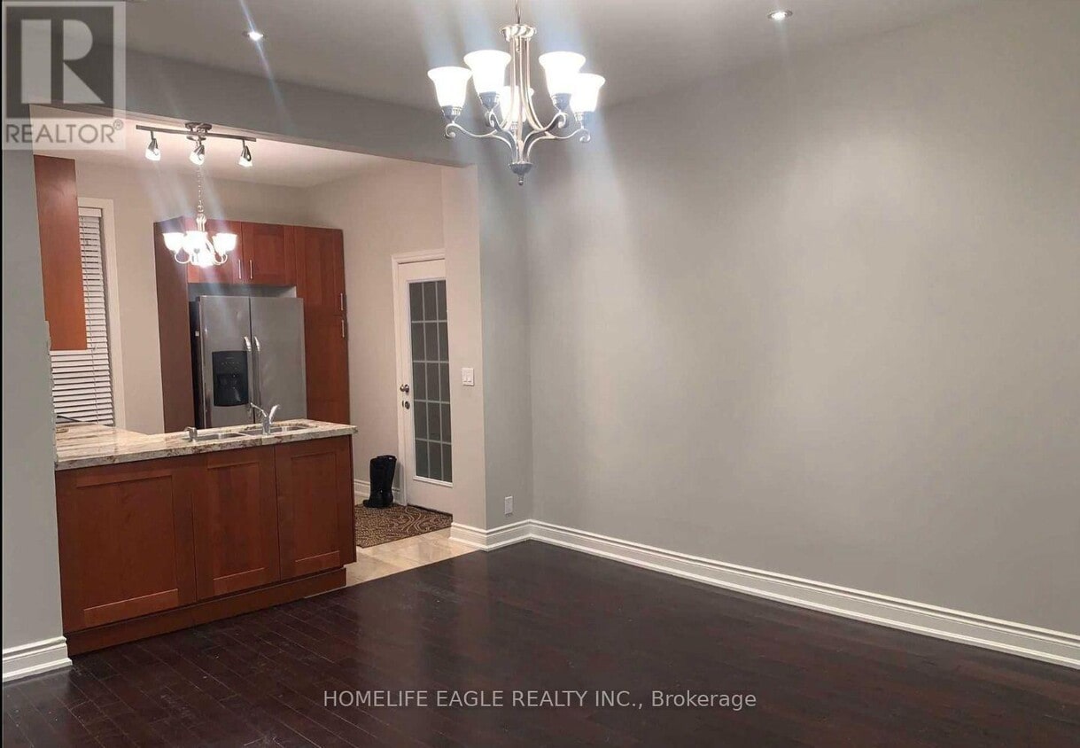 Photo du bâtiment - 87 Simcoe Rd