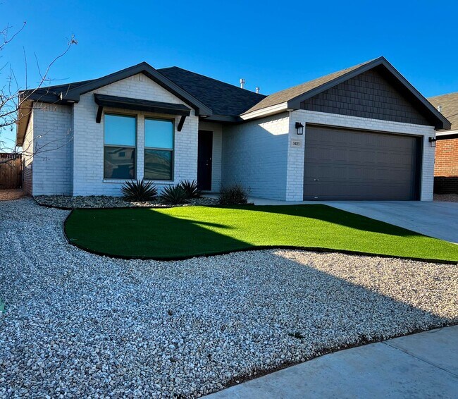 Foto del edificio - $500 OFF MOVE IN SPECIAL - Charming 3 Bedr...
