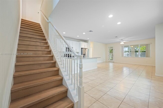 Foto del edificio - 4255 Large Leaf Ln