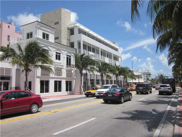 Building Photo - 200 23rd St