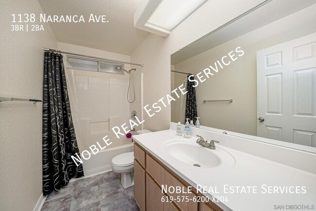 Building Photo - 1138 Naranca Ave