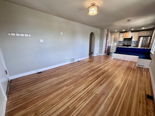Foto del edificio - 5195 N Raleigh St
