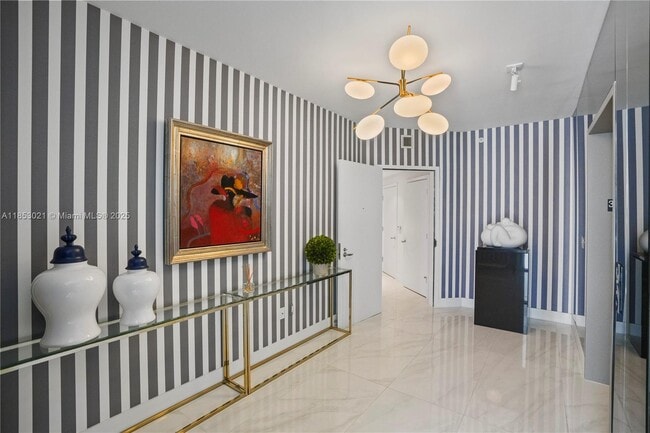 Foto del edificio - 16385 Biscayne Blvd