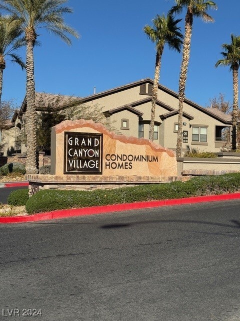 Foto principal - 8250 N Grand Canyon Dr