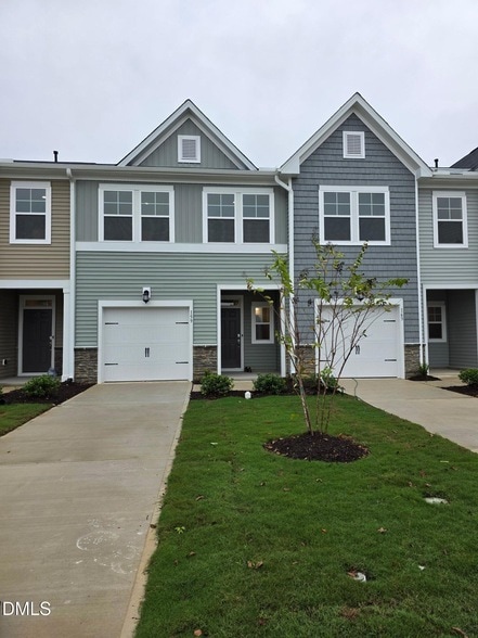 Building Photo - 159 Copper Fox Ln