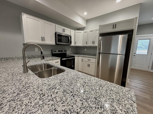 Foto del edificio - 1611 KY-1247