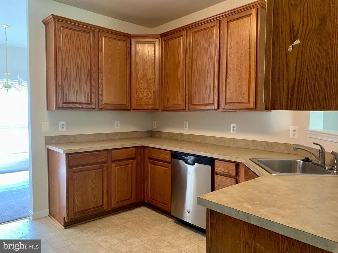 Foto principal - 916 Persimmon Pl