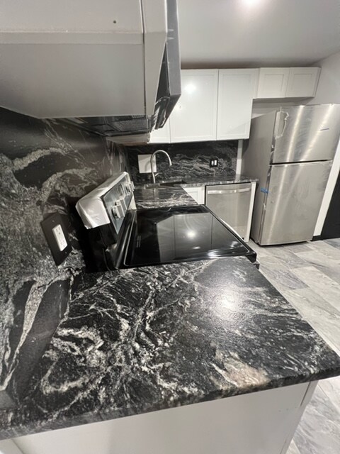 Foto del edificio - 3831 Argyle Terrace NW