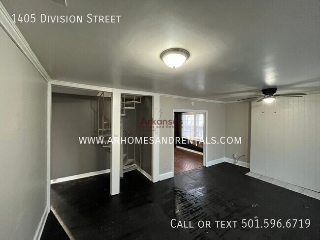 Foto del edificio - 1405 Division St