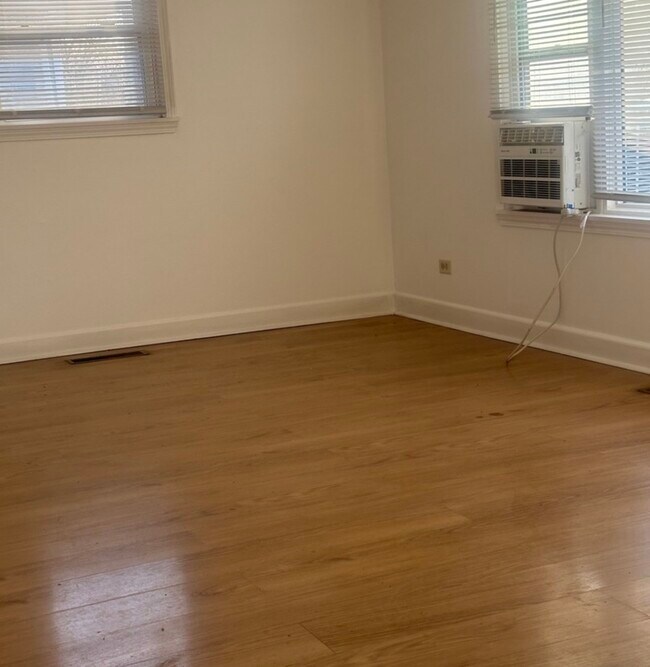 Foto del edificio - 411 Huron St