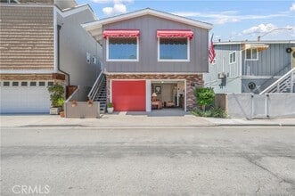 Building Photo - 17075 5th St