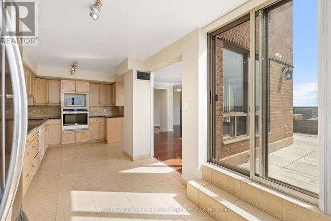 Building Photo - 205 Wynford Dr
