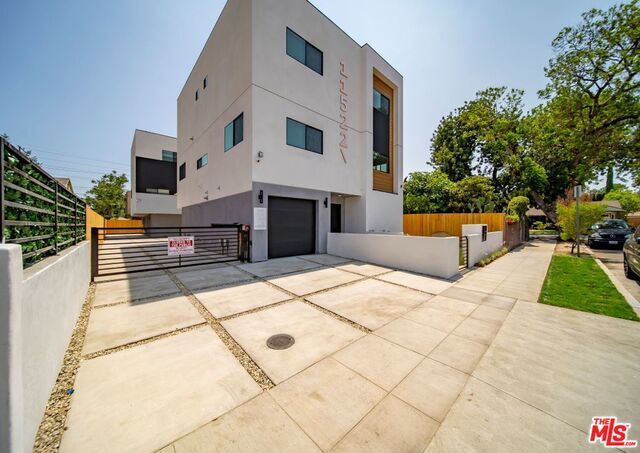 Building Photo - 11522 Emelita St