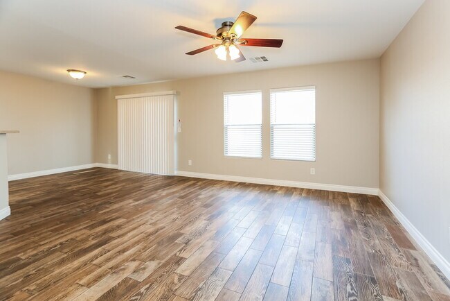 Foto del edificio - 8433 Warthen Meadows St