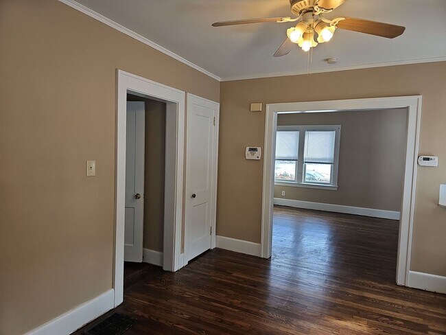 Foto del edificio - 6601 Betts 2BR/1BA (Cincinnati)