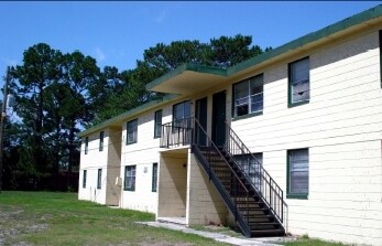 Foto principal - 2804 W 1st St