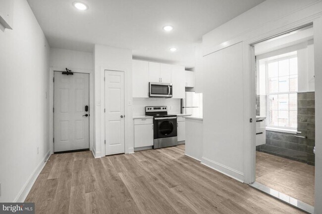 Foto del edificio - 2046 E Huntingdon St