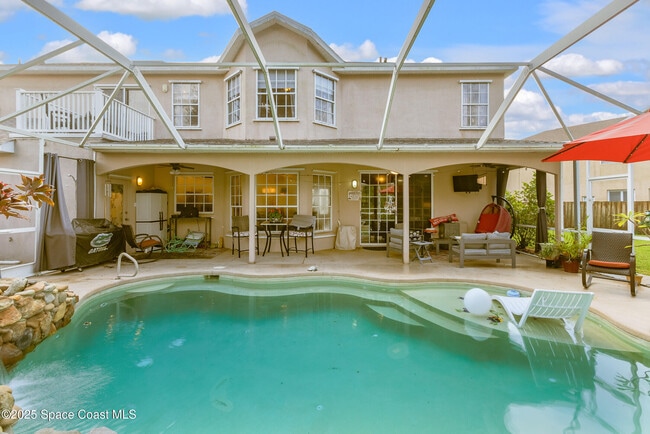 Building Photo - 1300 Cape Sable Dr