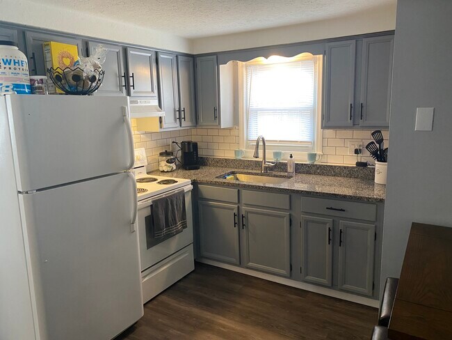 Fotografía del edificio - 34 Hayes Ave