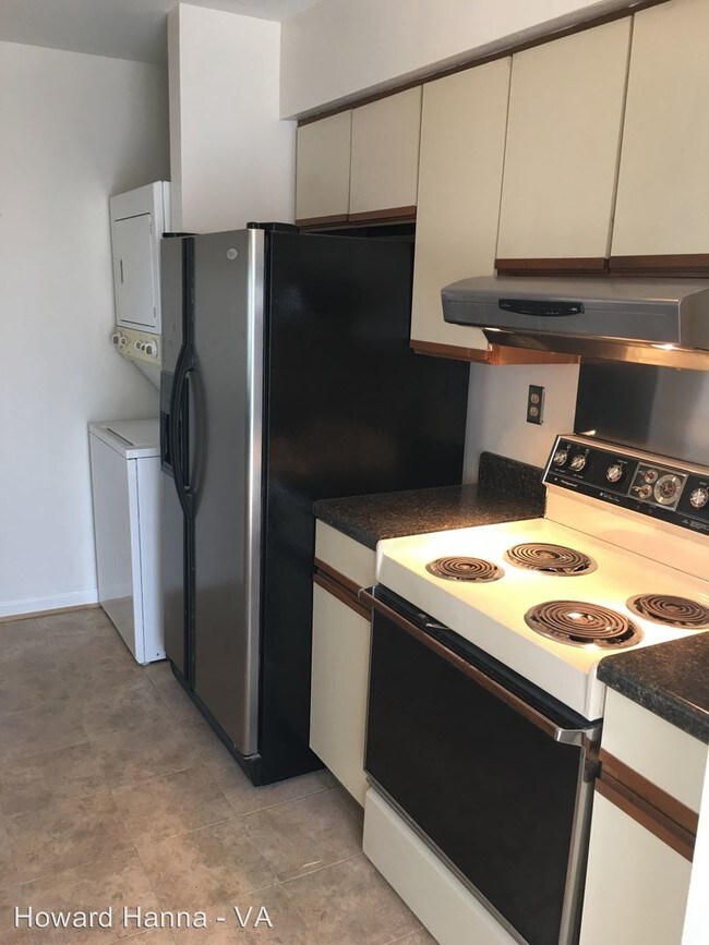 Foto del edificio - 2 br, 2 bath House - 4242 Beasley Court
