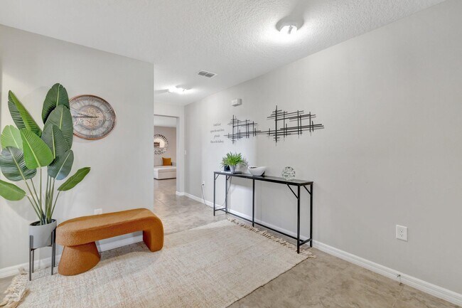 Foto del edificio - 5700 NW Pine Trail Cir