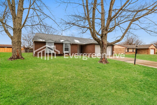 Foto del edificio - 4727 Stonehedge St