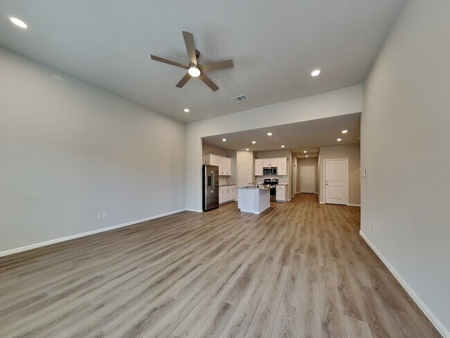 Foto del edificio - 427 Wydown Dr