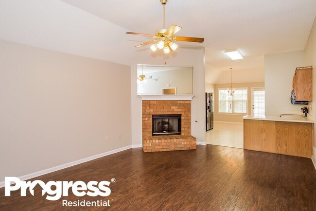 Foto del edificio - 7688 Davis Pkwy