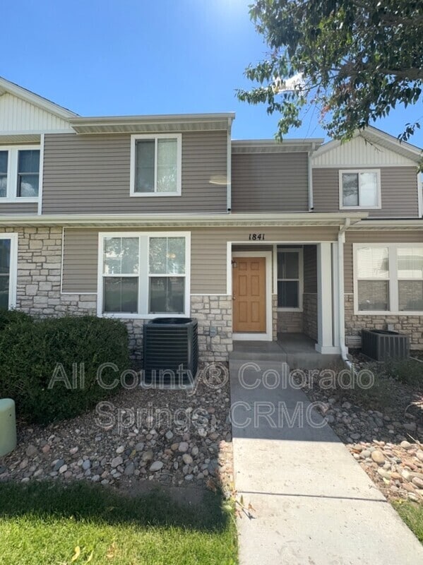 Building Photo - 1841 Reilly Grove