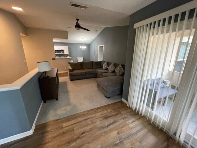 Foto del edificio - Plantation Point-2 Bed 2 Bath Available Now!