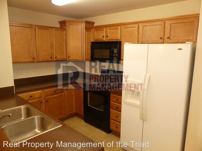 Building Photo - 2 br, 2 bath House - 4703-B Pennoak Lane