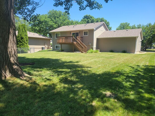 Foto del edificio - 1605 S Sunny View Dr