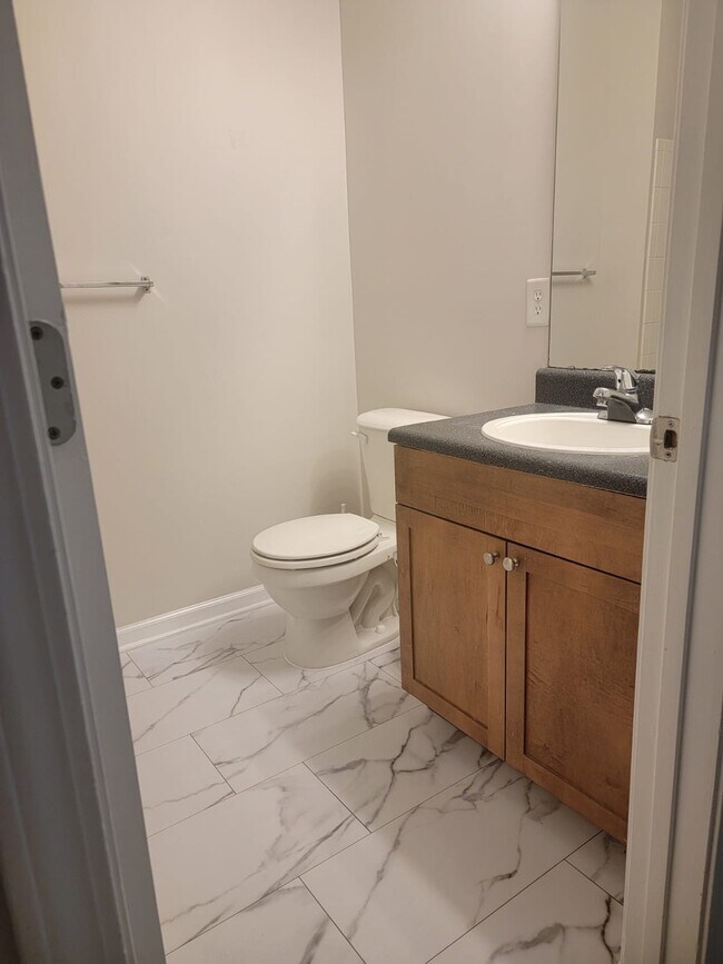 Foto del edificio - Eagles Landing-Condo
