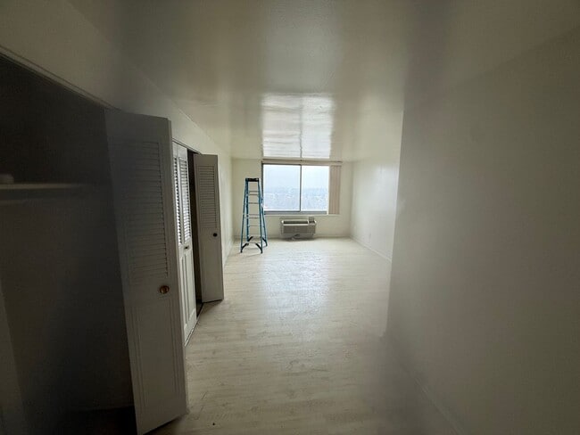 Building Photo - Beautiful Condo in Gaithersburg, MD